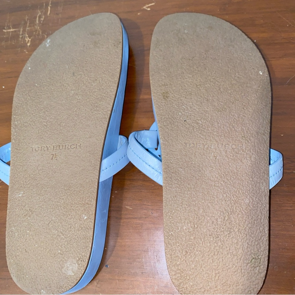 Tory Burch Miller Cloud Blue Gray Sandals with Cutout Logo Design Size 7 1/2 - Picture 9 of 10